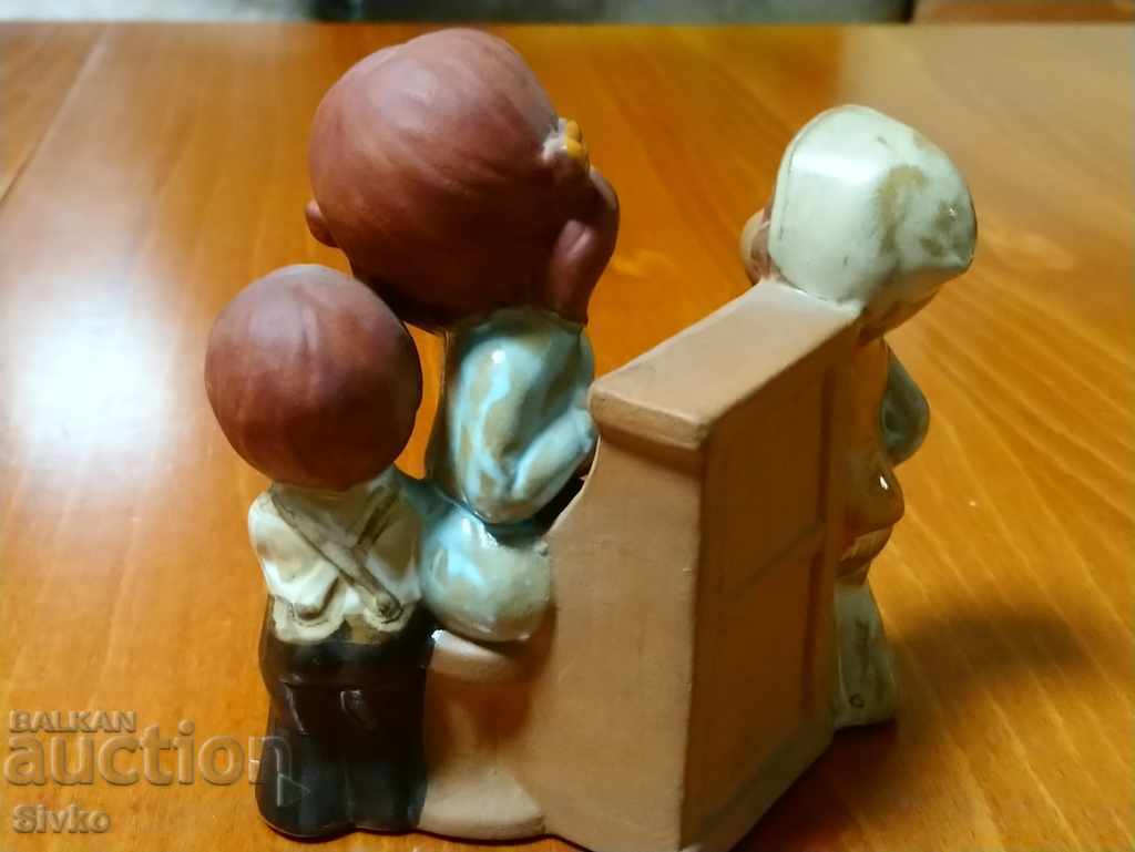Porcelain figurine piano girl boy 10 cm with price 17.99 BGN | € 9.20 Porcelain figurine piano girl boy 10 cm with price 17.99 BGN | € 9.20