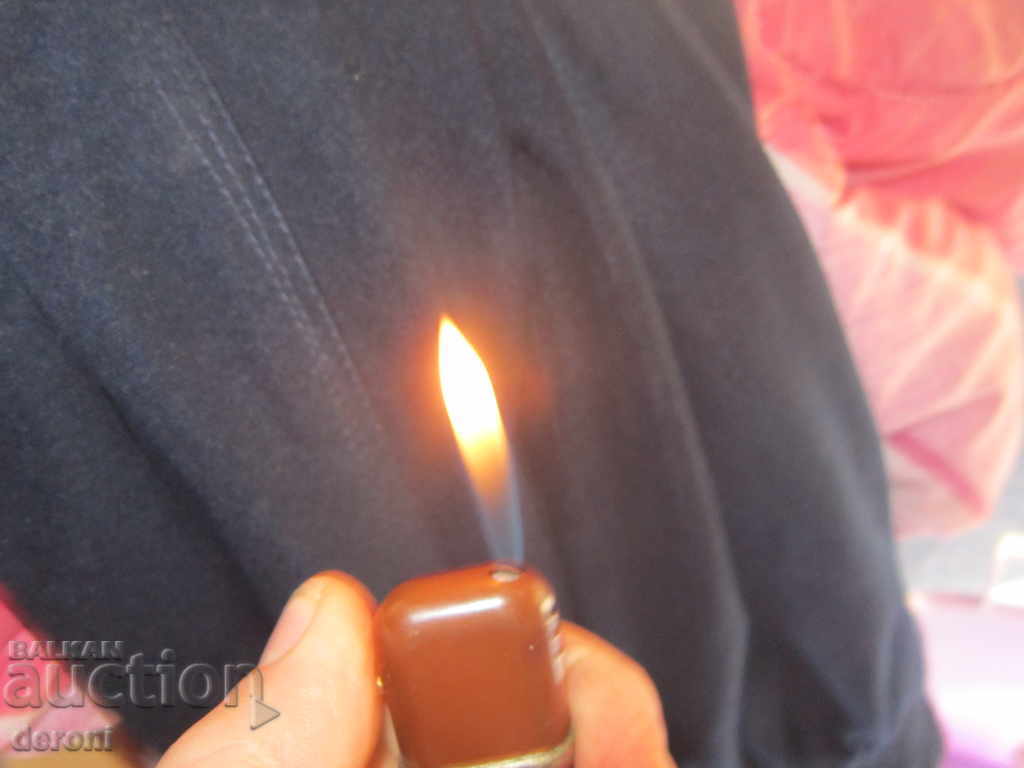 The unique SYL VIOLET lighter - 5 The unique SYL VIOLET lighter - 5