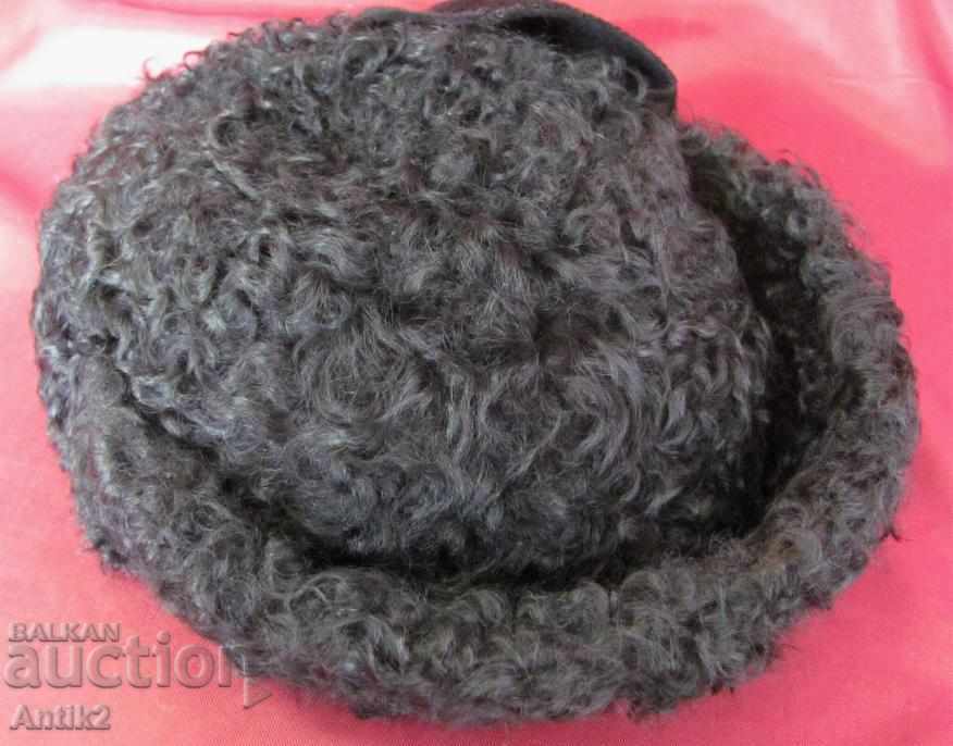 Auction 19th Century Women's Antique Winter Hat Auction 19th Century Women's Antique Winter Hat