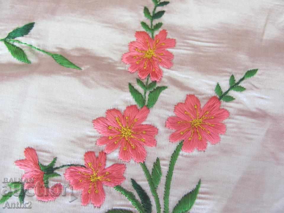 Broderie din perne din satin din secolul al XIX-lea - 7 Broderie din perne din satin din secolul al XIX-lea - 7