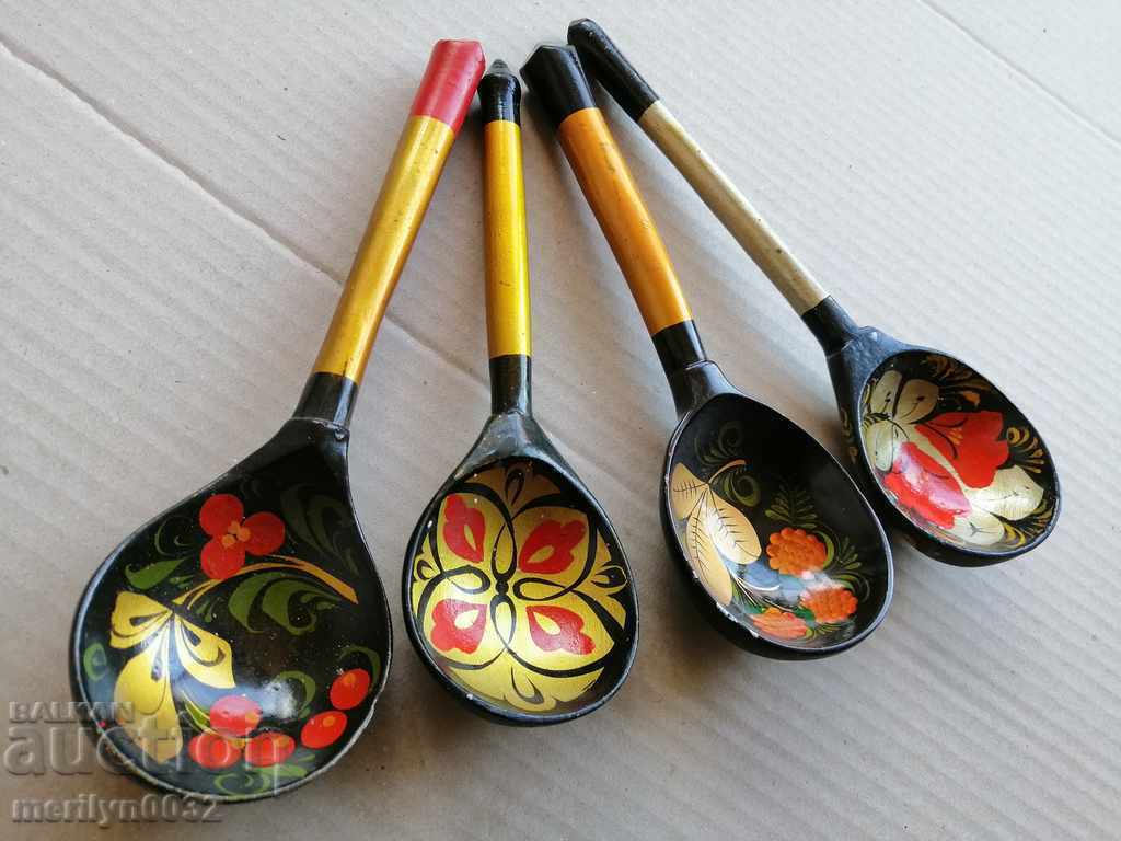 Lot of painted old spoons of wood, the wooden USSR with price 43.00 BGN | € 21.99 Lot of painted old spoons of wood, the wooden USSR with price 43.00 BGN | € 21.99