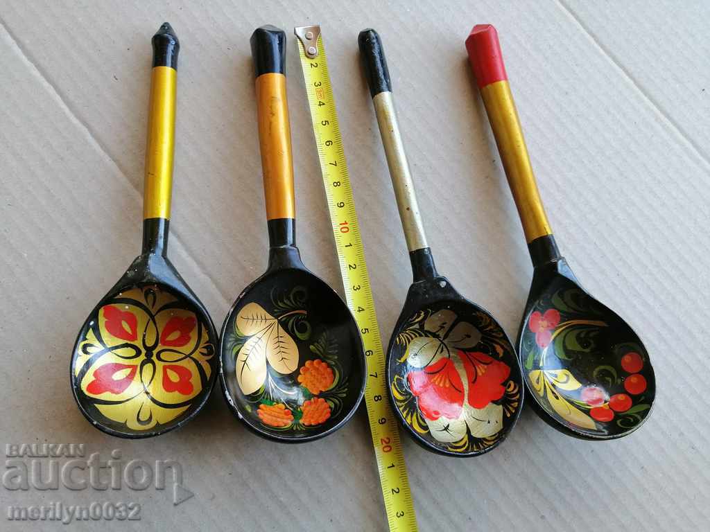 Delivery of Lot of painted old spoons of wood, the wooden USSR Delivery of Lot of painted old spoons of wood, the wooden USSR
