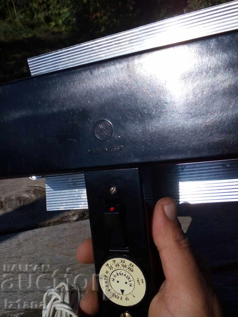 Old film spotlight - 7 Old film spotlight - 7