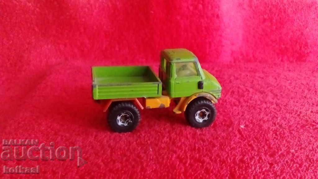 Vechi camion de jucărie din metal marcat Germania