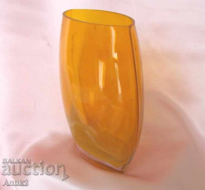 Auction  Old Art Crystal Vase