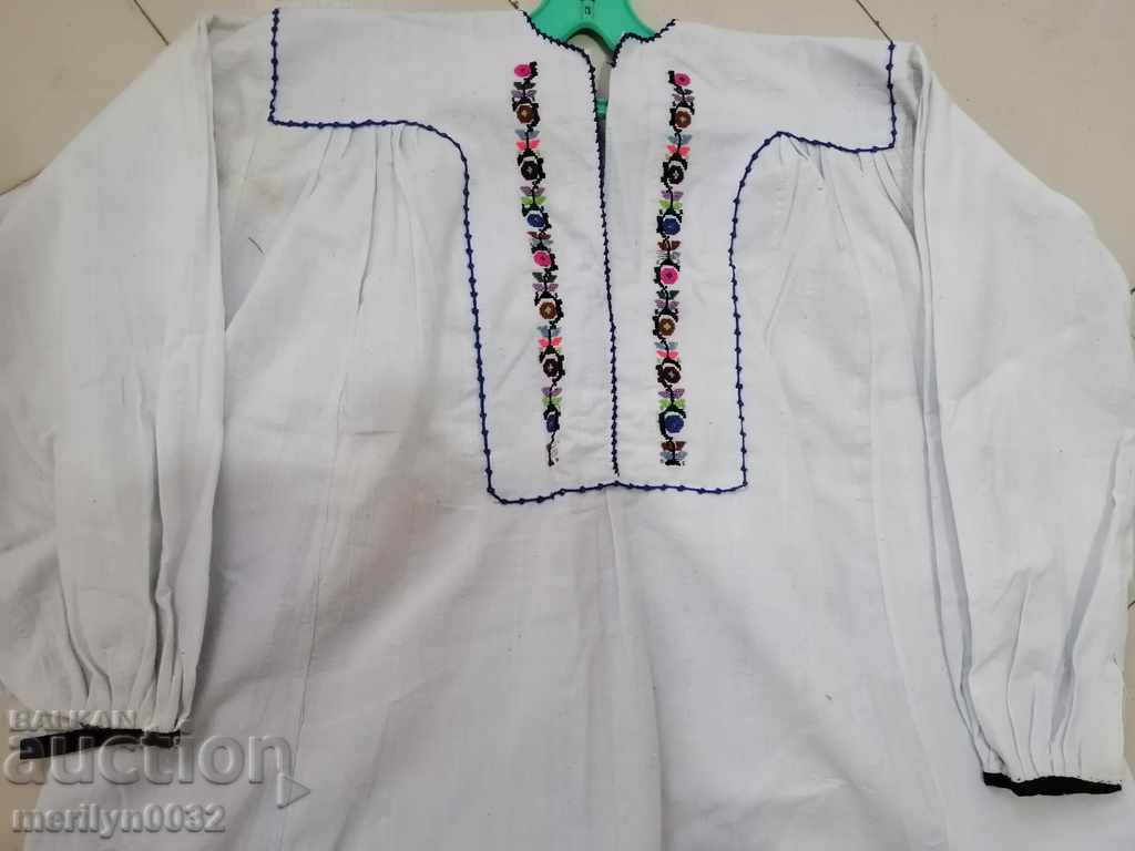 Cămașă pentru femei, costum, sukman, cheiz kenar cu preț 139.00 BGN | € 71.07