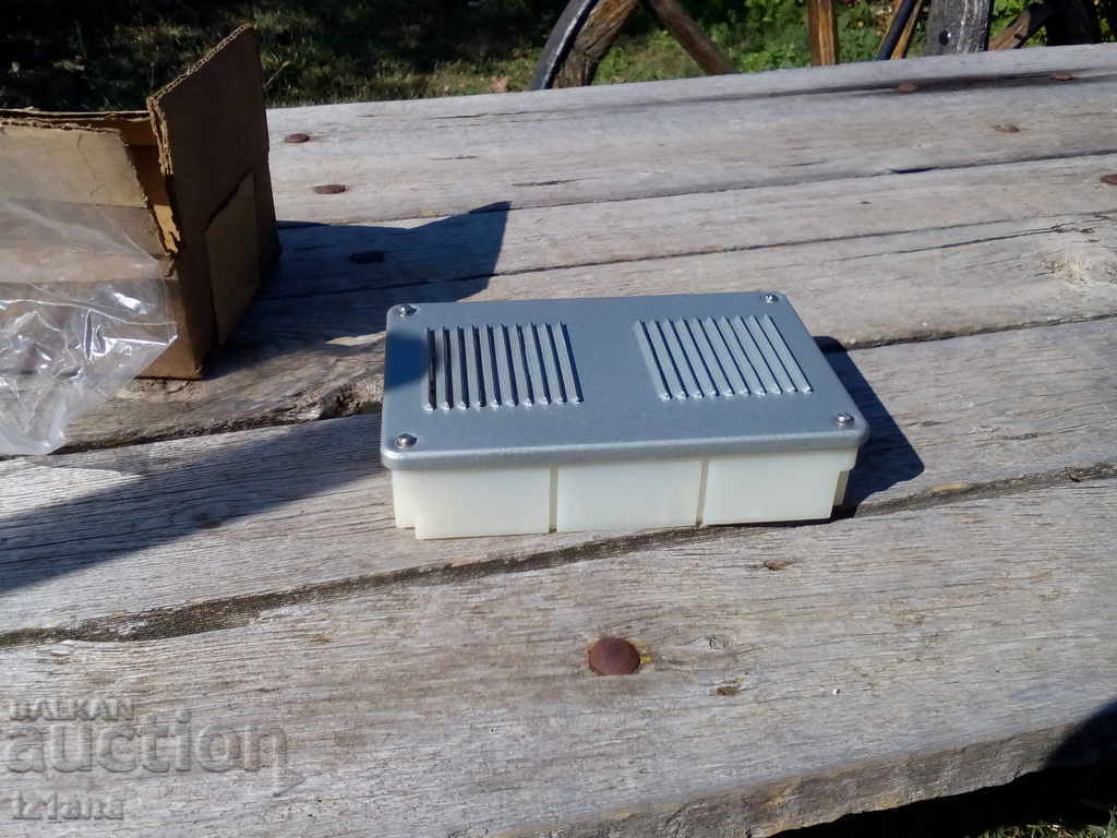 Auction Old entryphone Auction Old entryphone