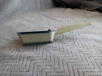 Стар инструмент за чистене на риба