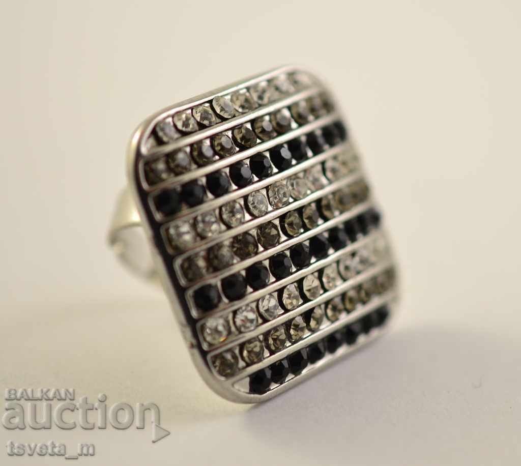 Ring with price 3.00 BGN | € 1.53 Ring with price 3.00 BGN | € 1.53