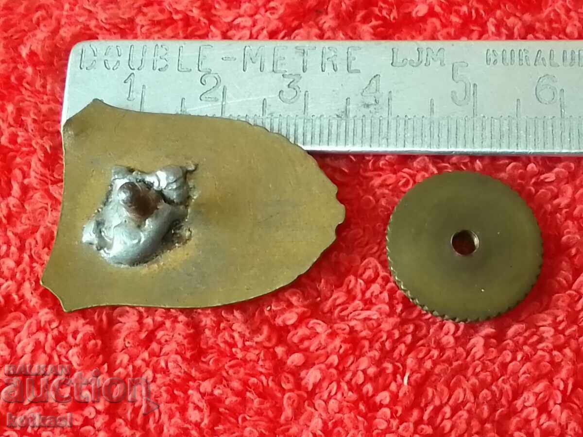 Old Social Badge Badge șurub smalț relief EXCELENT BORDER GUARD cu preț € 18.15 | 35.50 BGN Old Social Badge Badge șurub smalț relief EXCELENT BORDER GUARD cu preț € 18.15 | 35.50 BGN