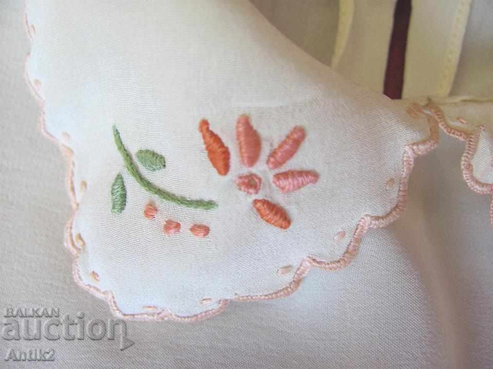 Delivery of 30s Old Kids Silk Dress