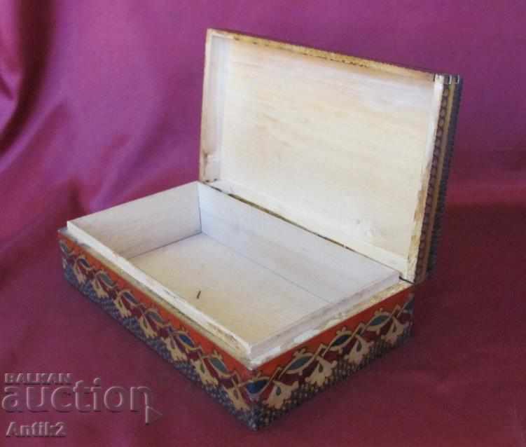 Auction 19th Century Antique Wooden Jewelery Box Auction 19th Century Antique Wooden Jewelery Box