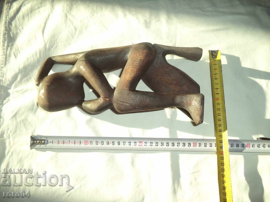 LARGE OLD WOODEN STATUS - 7 LARGE OLD WOODEN STATUS - 7