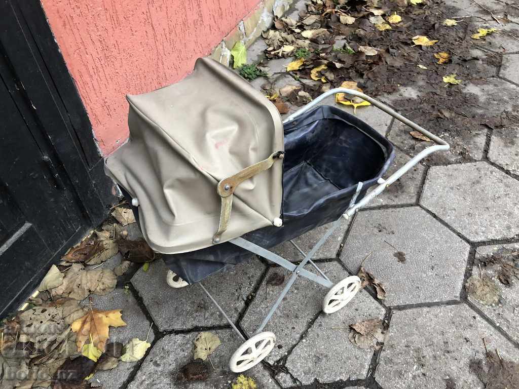 10184. OLD BABY PLAY PLAYER with price 20.00 BGN | € 10.23 10184. OLD BABY PLAY PLAYER with price 20.00 BGN | € 10.23