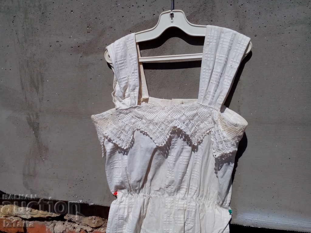 Antique embroidered shirt, dress, jumpsuit with price 65.00 BGN | € 33.23 Antique embroidered shirt, dress, jumpsuit with price 65.00 BGN | € 33.23