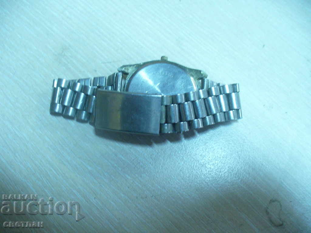 CASHWARE with price 4.00 BGN | € 2.05 CASHWARE with price 4.00 BGN | € 2.05