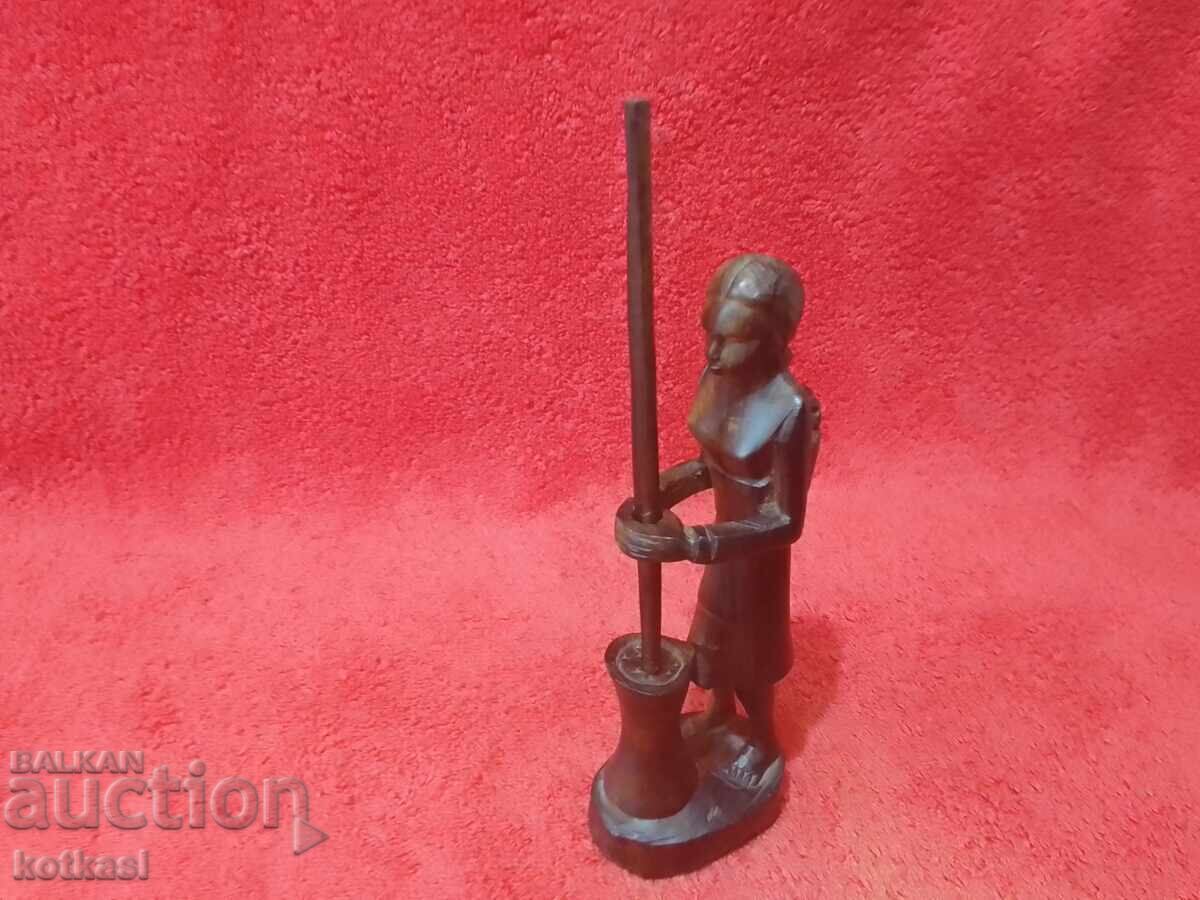 Old wood carving figure of a woman mother with child working - 7 Old wood carving figure of a woman mother with child working - 7