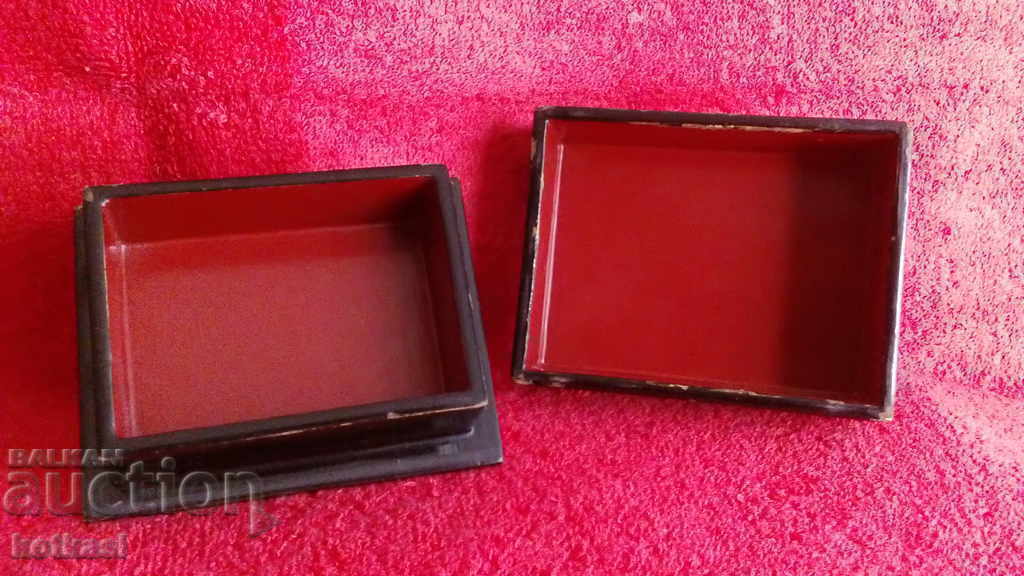 Old painted box with price 25.50 BGN | € 13.04