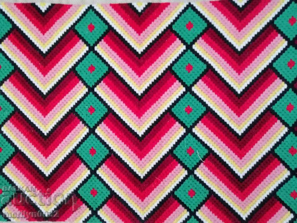 Auction Embroidery for a pillowcase costume Auction Embroidery for a pillowcase costume