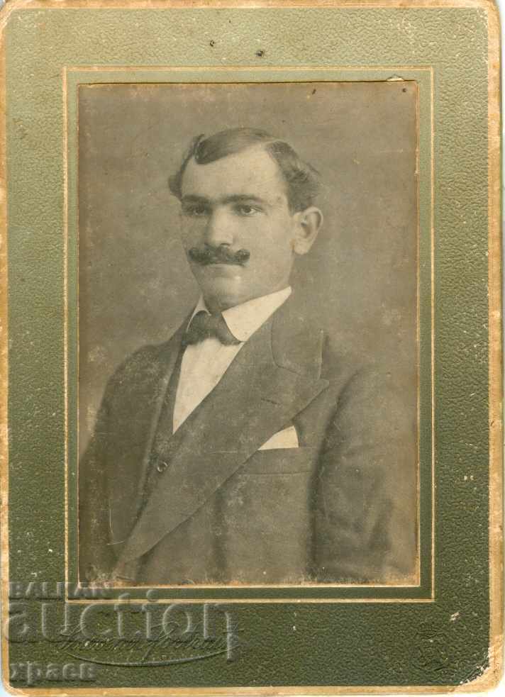 OLD PHOTOGRAPH - CARDBOARD - S156 OLD PHOTOGRAPH - CARDBOARD - S156