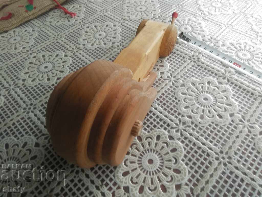 Old wooden snail toy. - 5 Old wooden snail toy. - 5