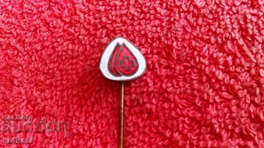 Auction Old enamel badge bronze pin Bulgarian Red Cross Blood Donor Auction Old enamel badge bronze pin Bulgarian Red Cross Blood Donor