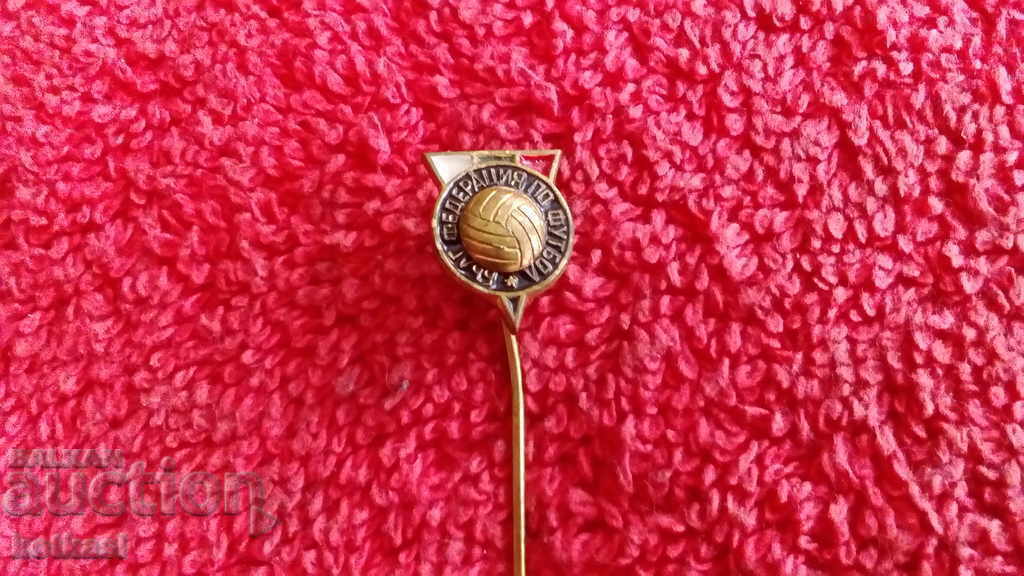 Old sports social badge pin BULGARIAN FOOTBALL FEDERATION with price 6.50 BGN | € 3.32 Old sports social badge pin BULGARIAN FOOTBALL FEDERATION with price 6.50 BGN | € 3.32