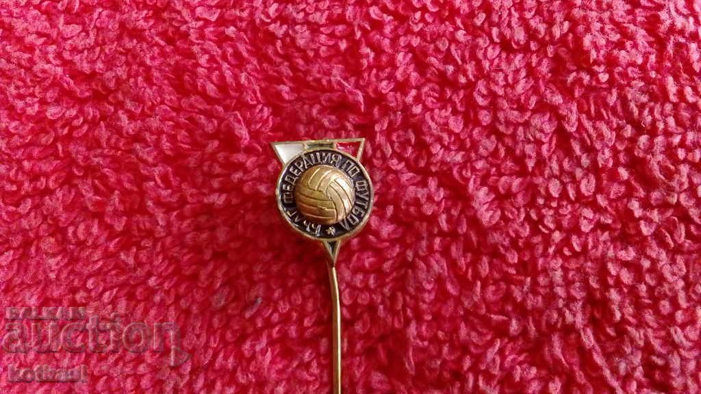 Auction Old sports social badge pin BULGARIAN FOOTBALL FEDERATION Auction Old sports social badge pin BULGARIAN FOOTBALL FEDERATION