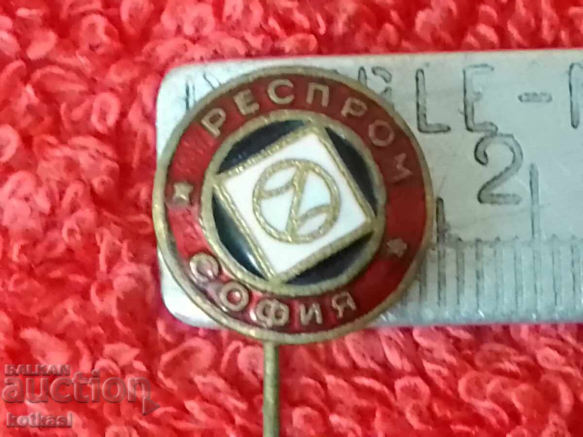 Old social security badge bronze red enamel pin RESPROM excellent Old social security badge bronze red enamel pin RESPROM excellent