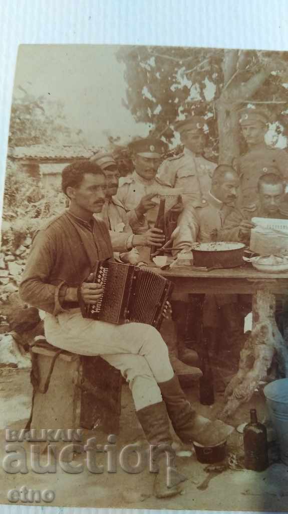 Delivery of PSV 1918 FRONT-Tzar Snapshot-Saber, Bayonet, Uniform, Accordion