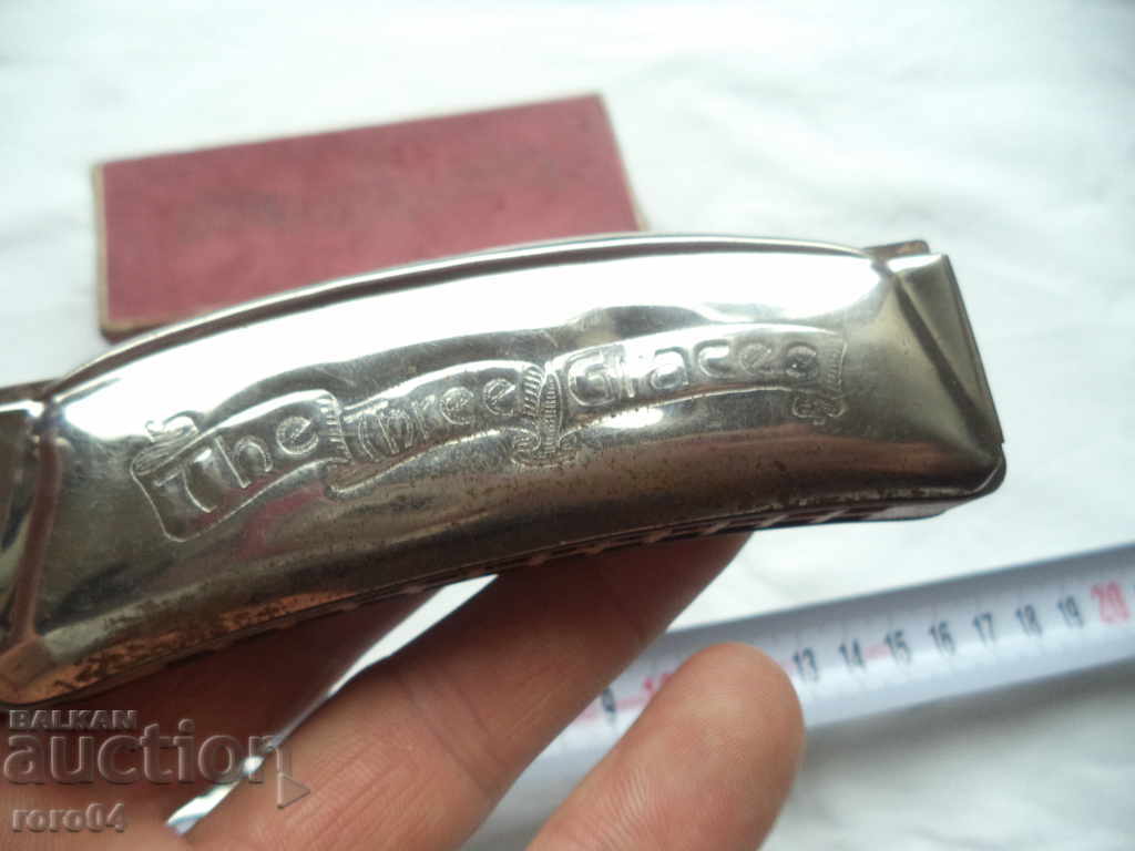 THE THREE GRACES with price 31.50 BGN | € 16.11 THE THREE GRACES with price 31.50 BGN | € 16.11