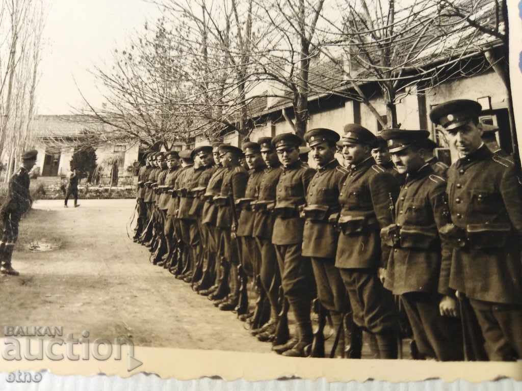 Auction VSV 1941. Czar's Photo - shoots, gun, uniform, saber Auction VSV 1941. Czar's Photo - shoots, gun, uniform, saber