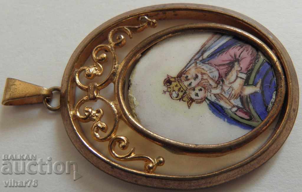 old very rare christening pendant with price 179.99 BGN | € 92.03 old very rare christening pendant with price 179.99 BGN | € 92.03