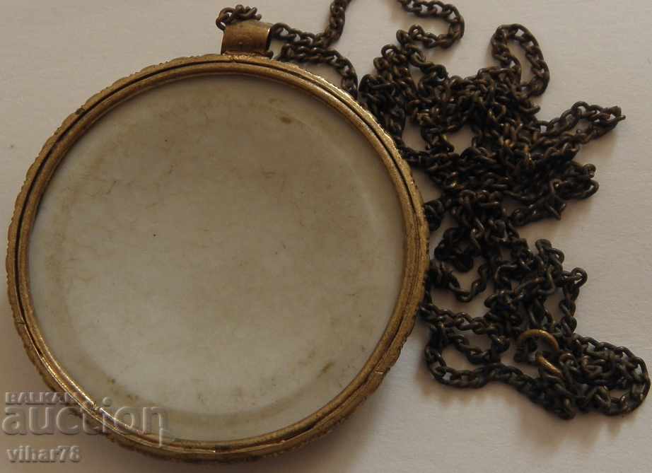 rare pendant - 7 rare pendant - 7