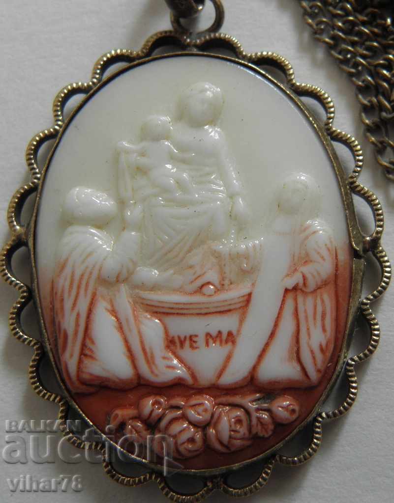 παλιό μενταγιόν