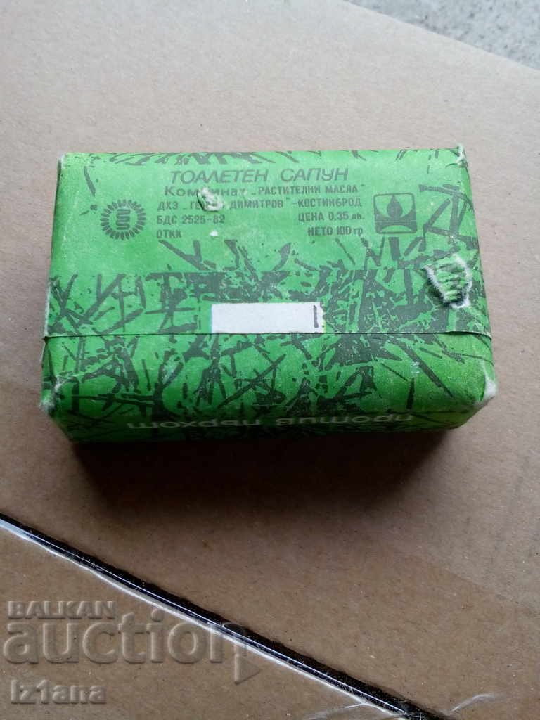 Old Pine Soap with price 22.00 BGN | € 11.25 Old Pine Soap with price 22.00 BGN | € 11.25