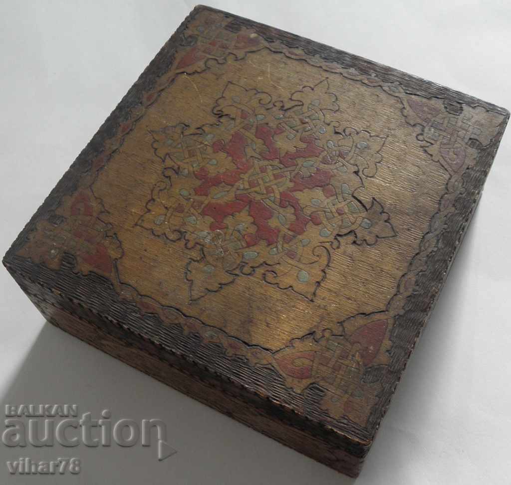 Old wooden box - 5 Old wooden box - 5