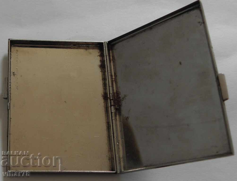 OLD POWDER BOX with price 39.99 BGN | € 20.45
