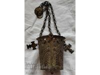 Veche candelă de bronz de casă