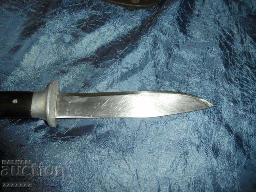 Old knife with leather handle - 6 Old knife with leather handle - 6