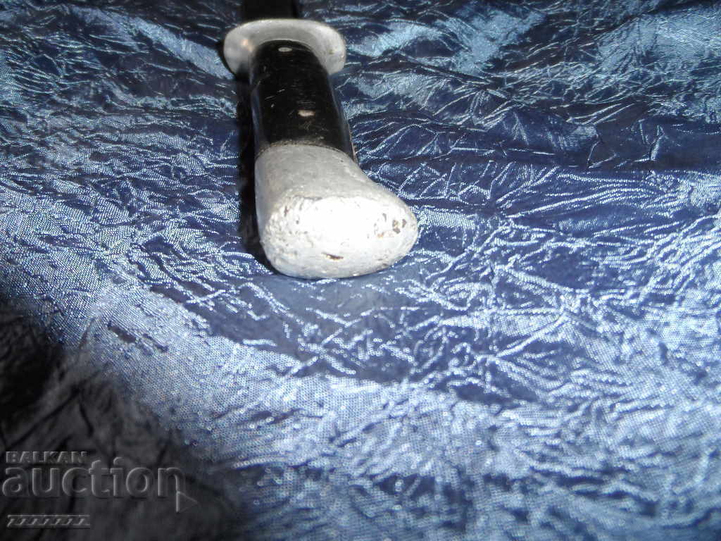 Old knife with leather handle - 7 Old knife with leather handle - 7