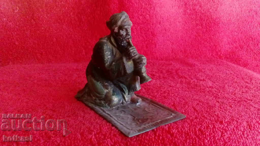 Auction  Old metal bronze figure of Musician Austria
