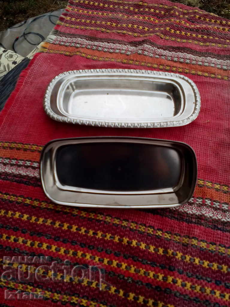 Delivery of Old stainless bowl, oil pan Delivery of Old stainless bowl, oil pan