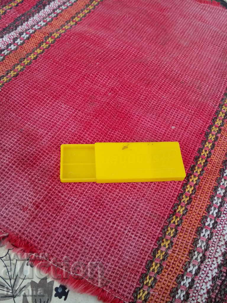 Delivery of Old ASCOPHEN box Delivery of Old ASCOPHEN box