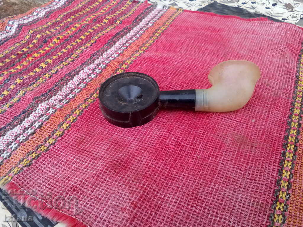 Auction Old telephone handset Auction Old telephone handset