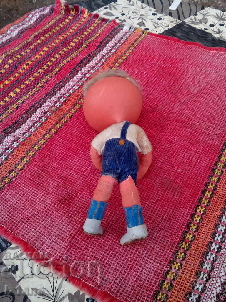 An old doll with price 10.00 BGN | € 5.11