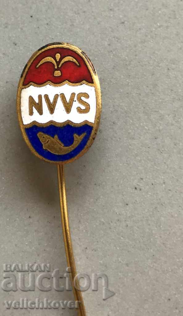 26734 Netherlands Fisheries Union badge Hunting pike and trout enamel