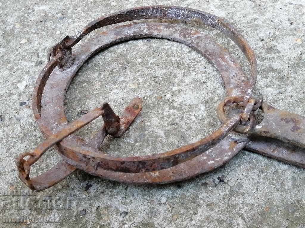Old hand forged trap, wrought iron primitive - 7 Old hand forged trap, wrought iron primitive - 7