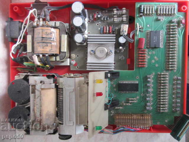 OLD ELECTRONIC CALCULATOR "ELKA - 55" / 70-80s 20 Century / with price 35.00 BGN | € 17.90 OLD ELECTRONIC CALCULATOR "ELKA - 55" / 70-80s 20 Century / with price 35.00 BGN | € 17.90