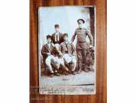 Fotografie carton K. Benlian și E. Bochkov, artist popular